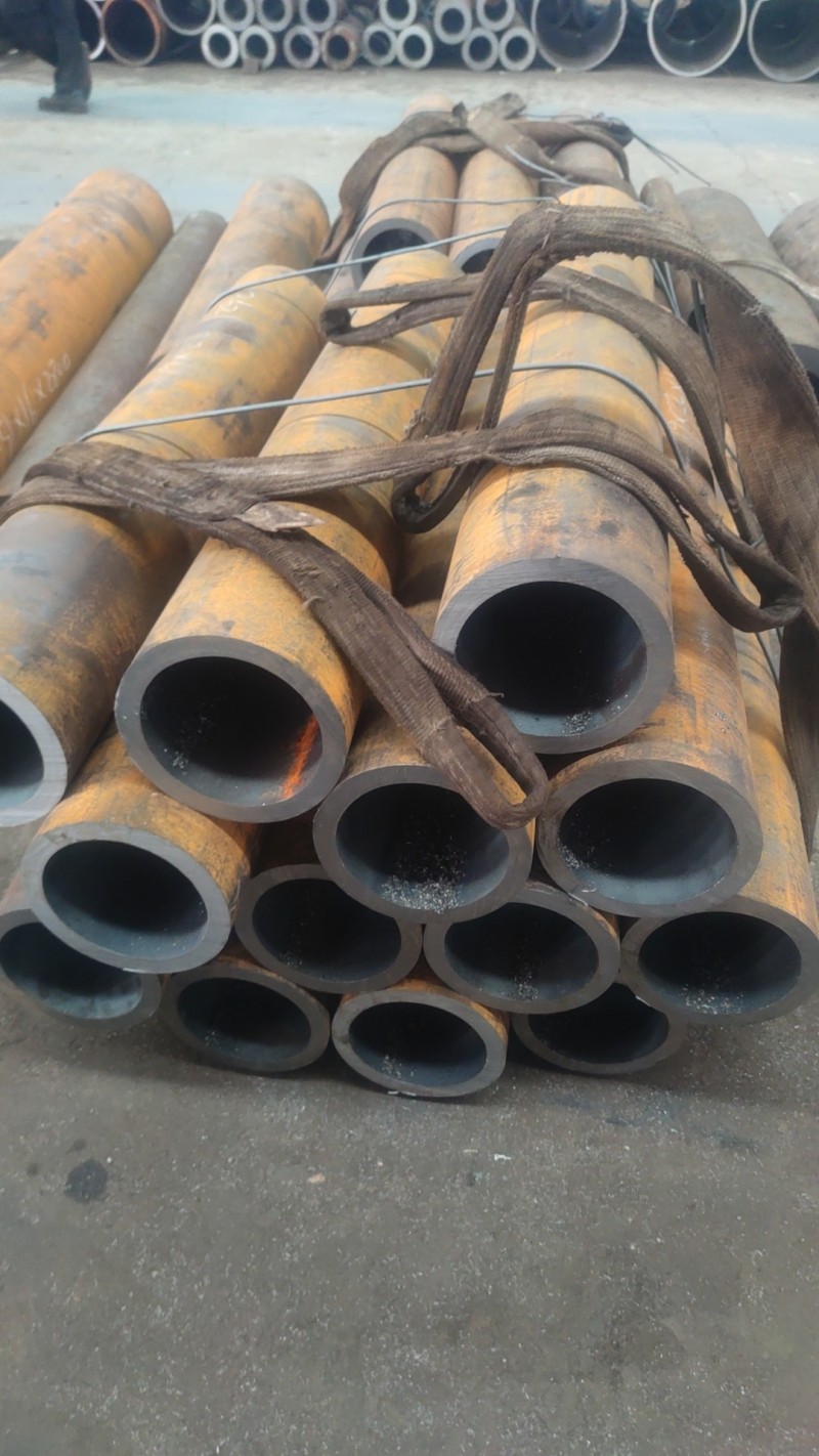 长岛长岛长岛15CrMoG无缝钢管切割